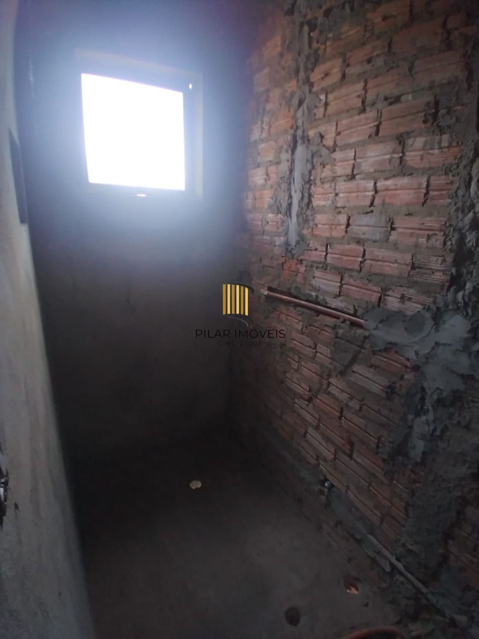 Sobrado no bairro Aberta dos Morros - 3 dormitórios - 1 suíte