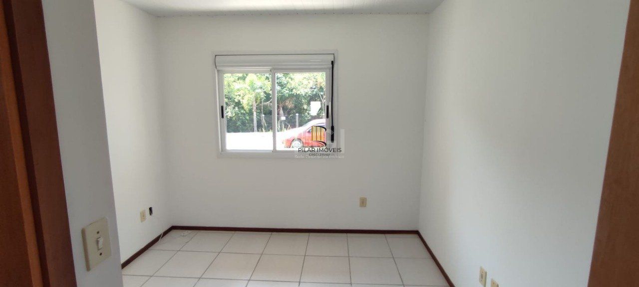 Casa no bairro Hípica 3 dormitórios