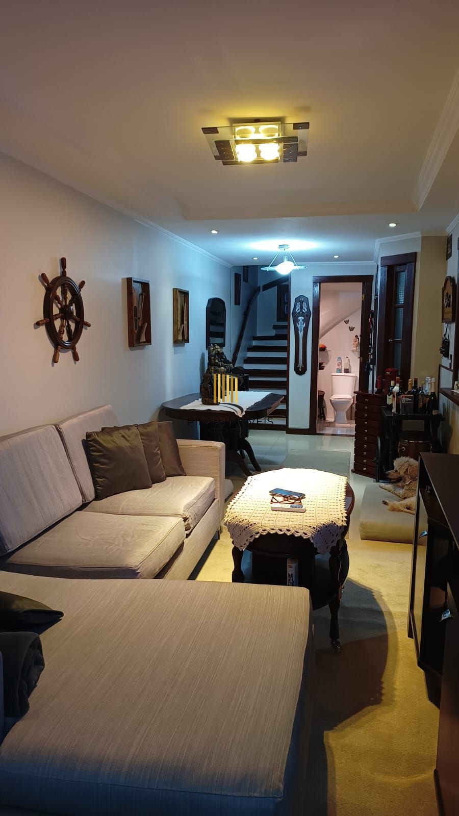 Casa no bairro Hípica - 4 dormitórios