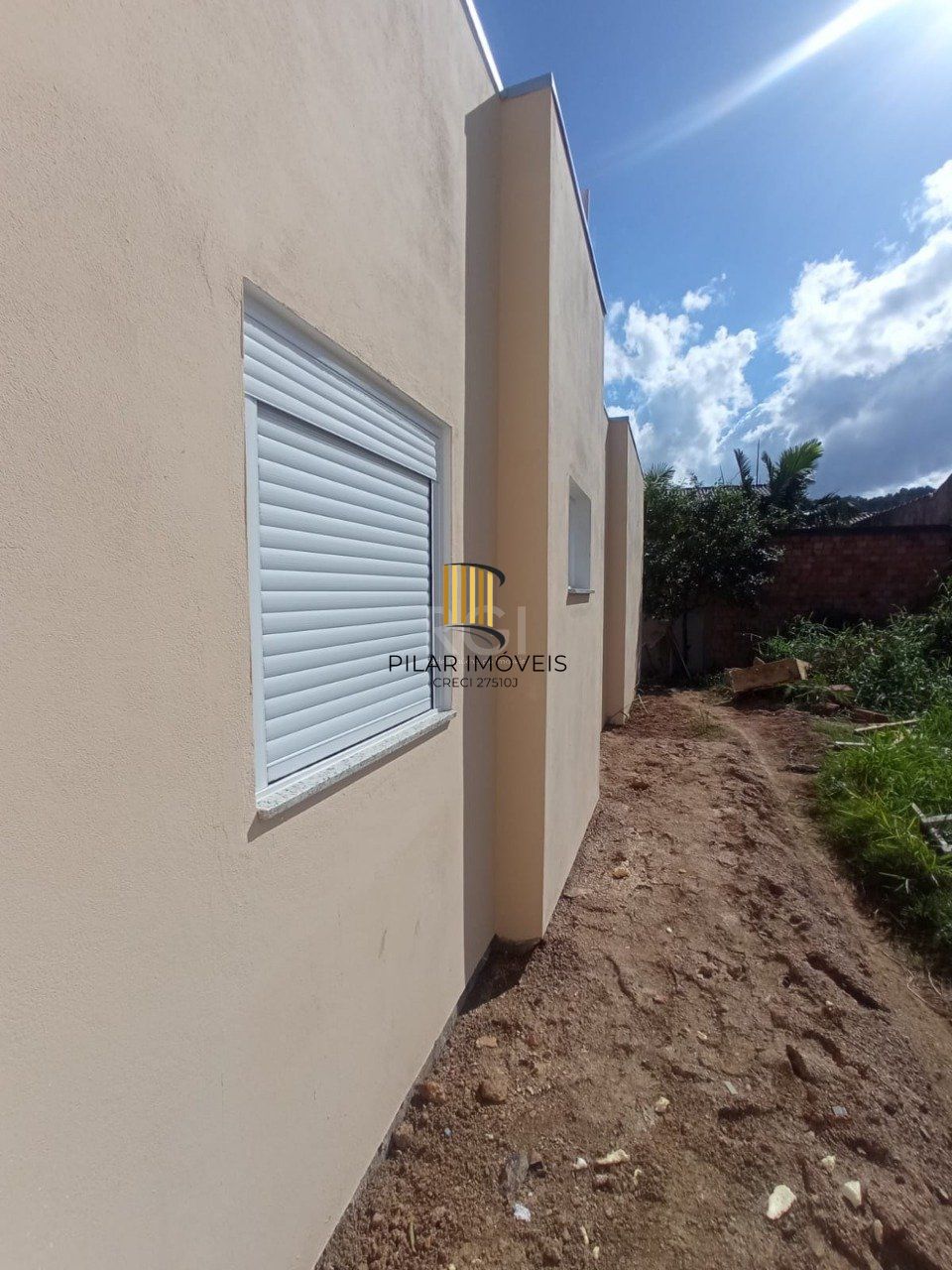 Casa no bairro Aberta dos Morros - 3 dormitórios