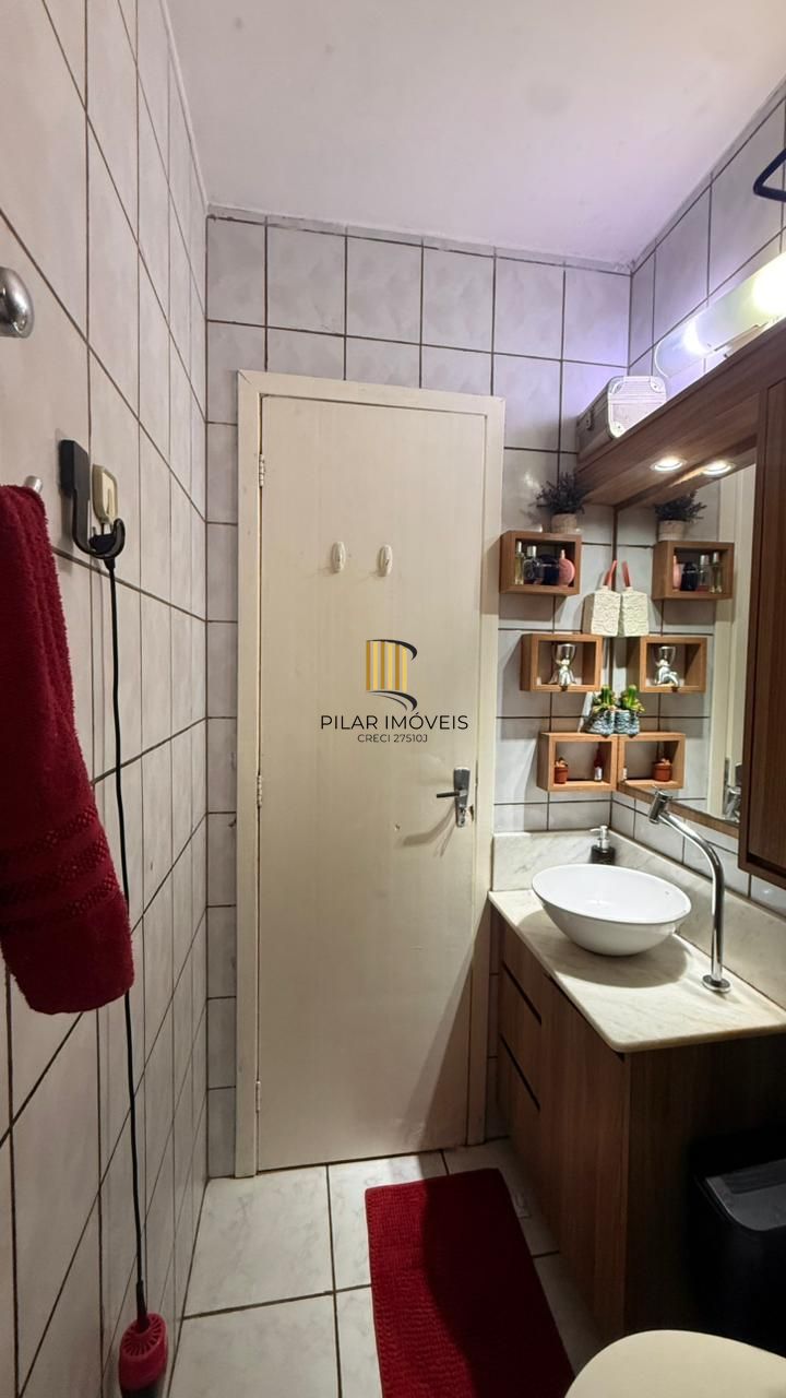 Casa em condomínio fechado na Vila Nova