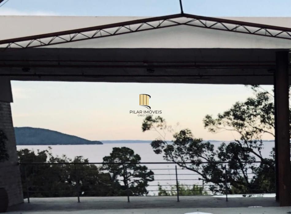 Prédio comercial no bairro Pedra Redonda
