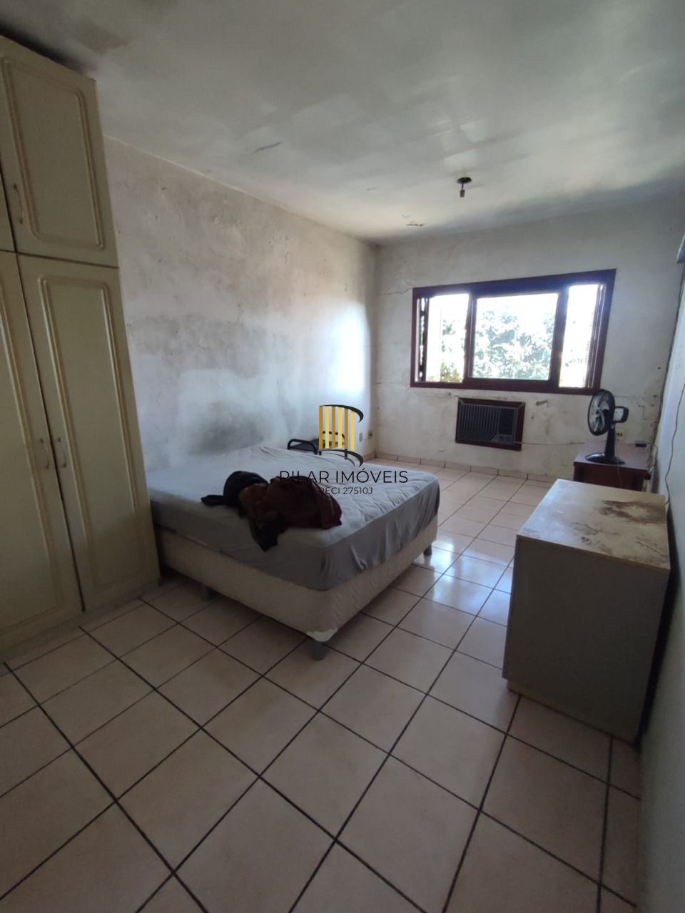 Casa no bairro Cavalhada  - 5 dormitórios