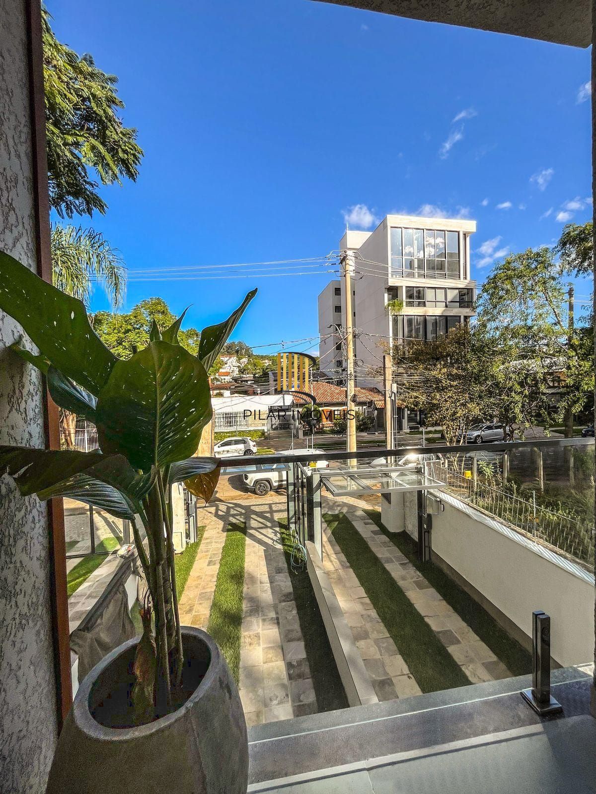 SOBRADO 3 SUITES - TRISTEZA