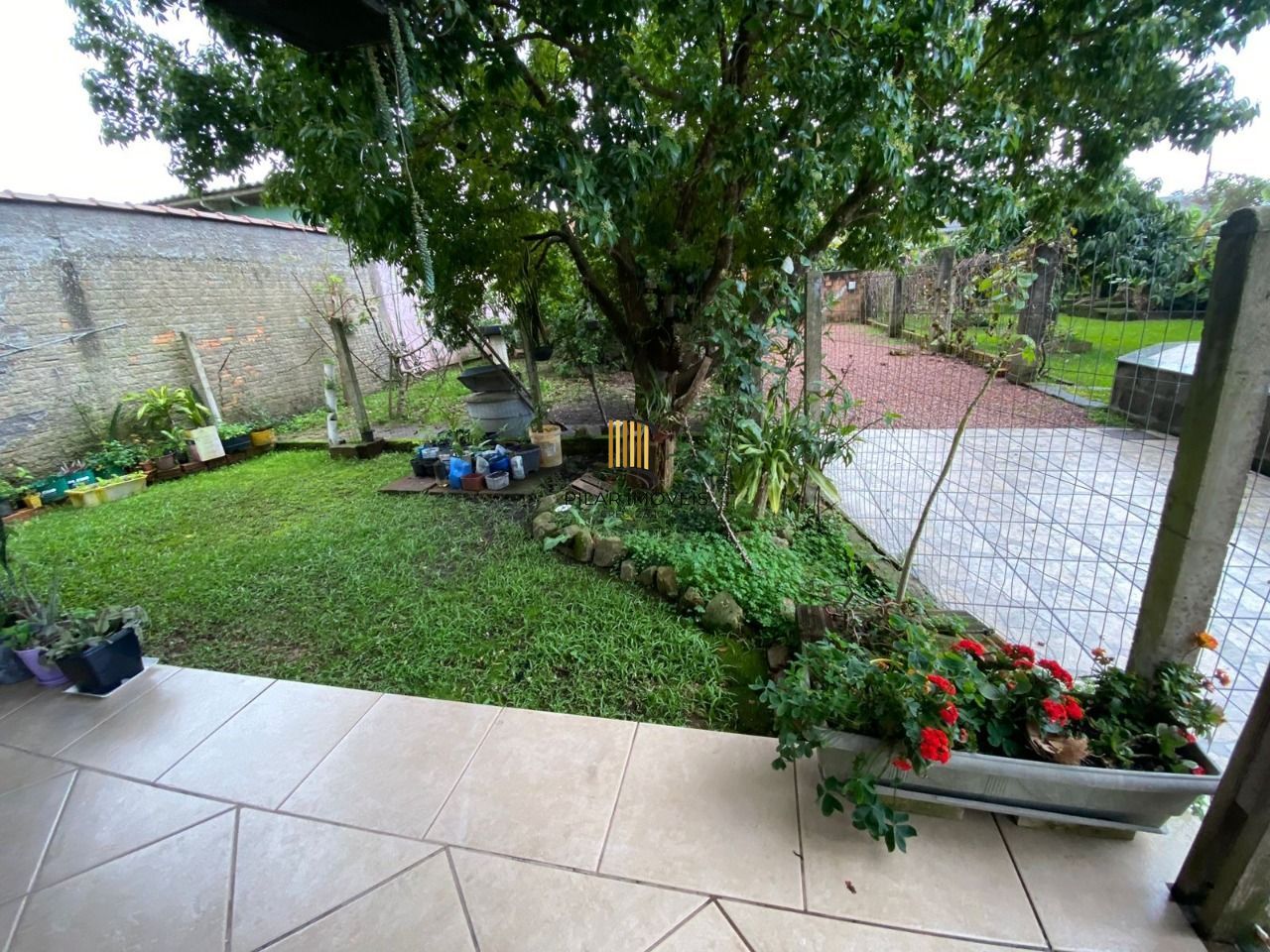 Casa no bairro Hipica - 3 dormitórios