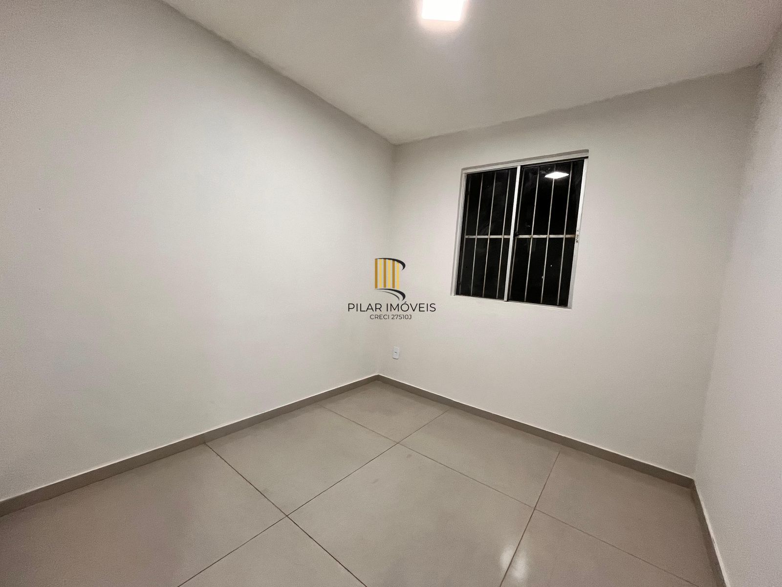 Apartamento - 2 Dormitórios,