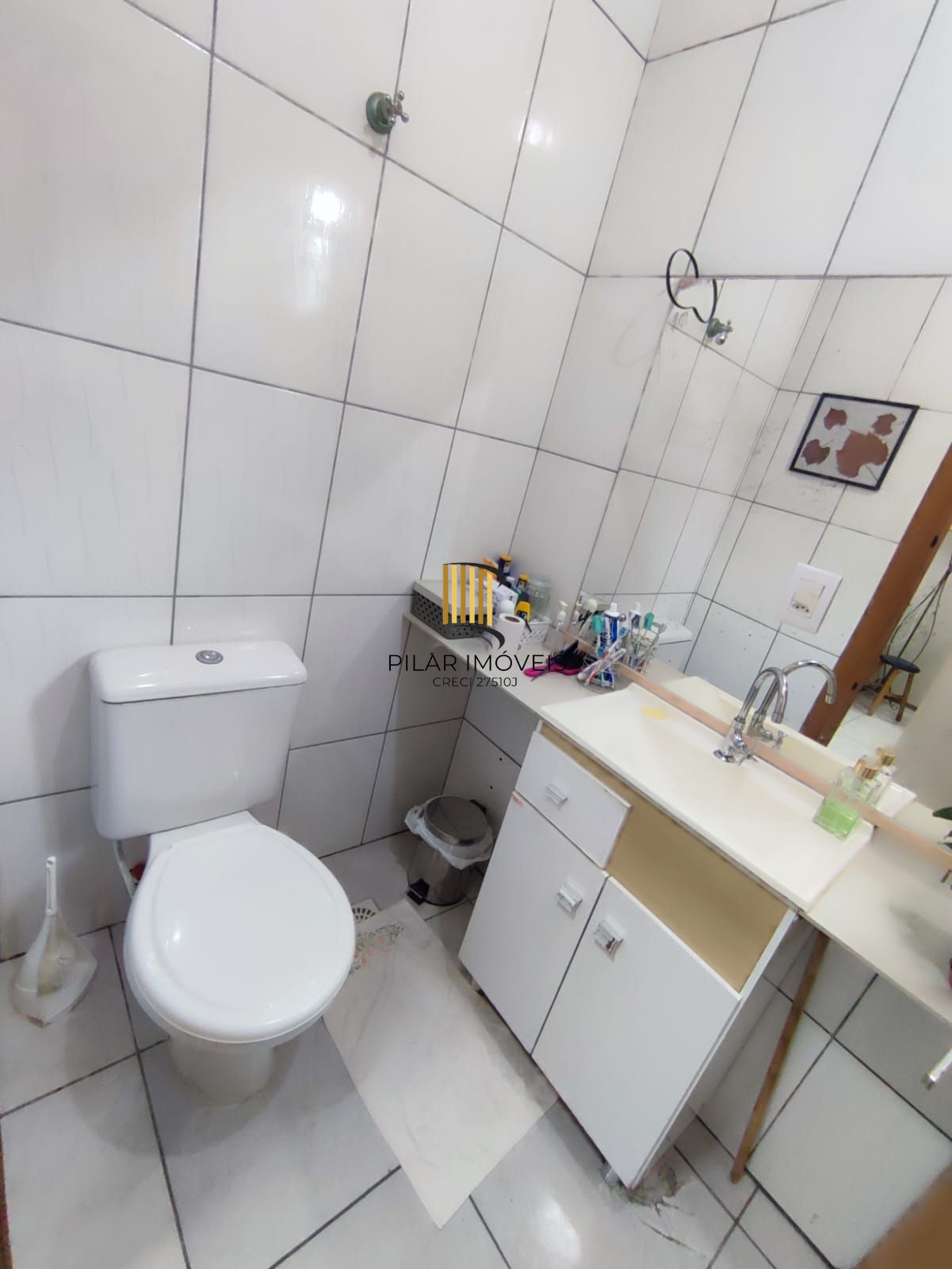 Casa no bairro Hípica - 2 dormitórios