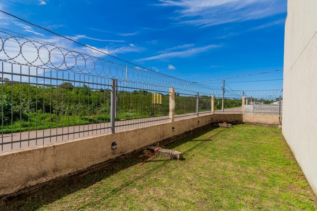 Casa Sobreposta térrea, com 2 dormitórios - Zona sul