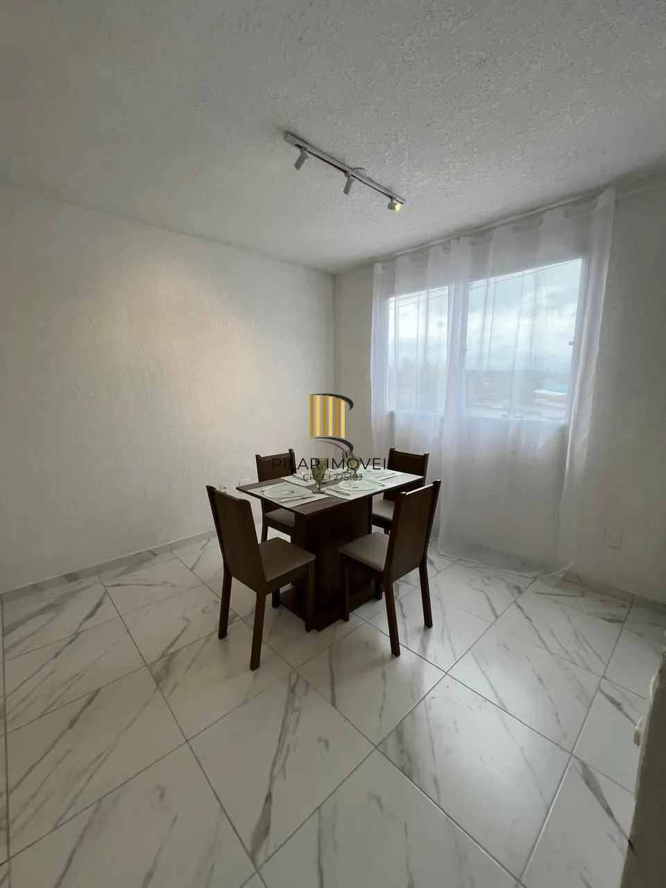 Apartamento no bairro Restinga - 2 DORMITÓRIOS