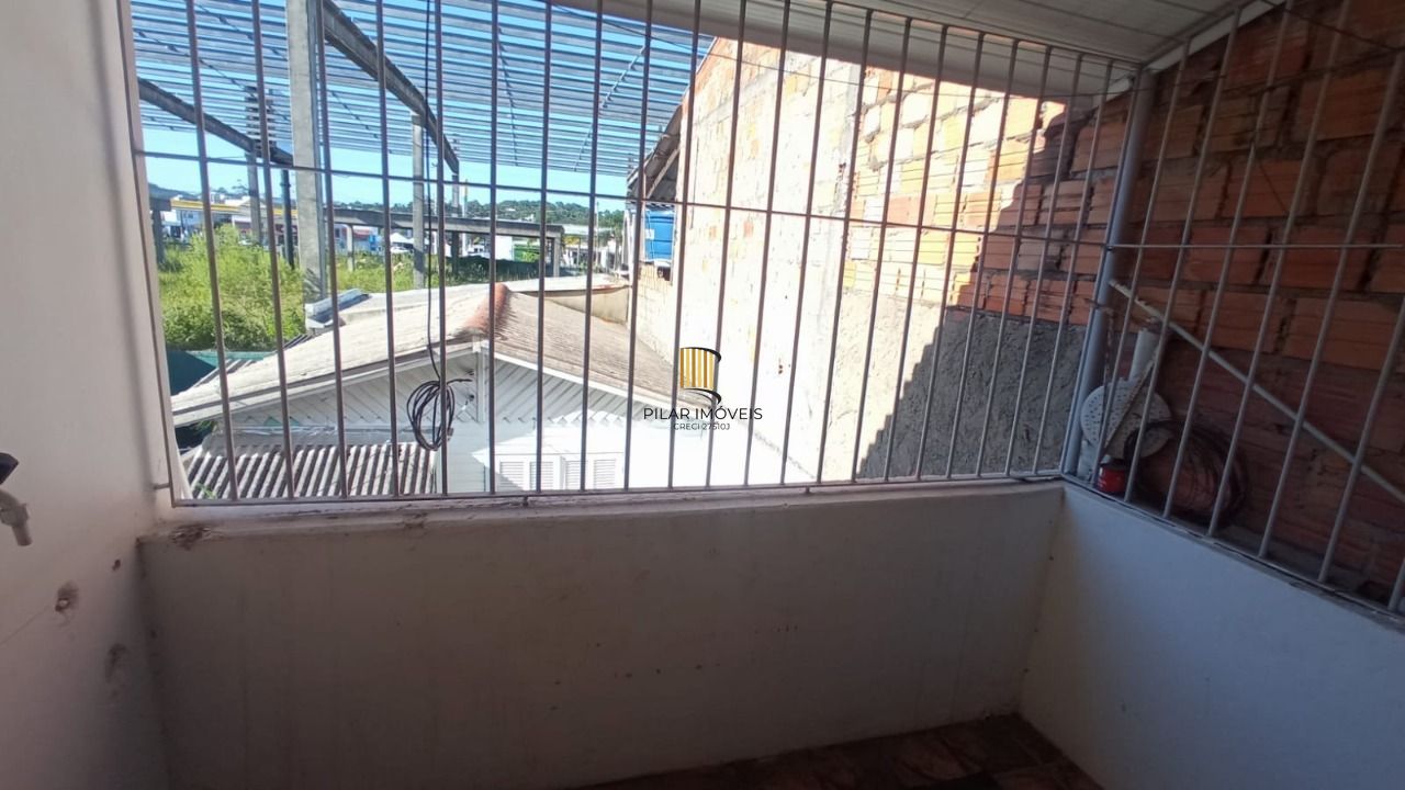Sobrado 3 dormitórios no bairro Hípica