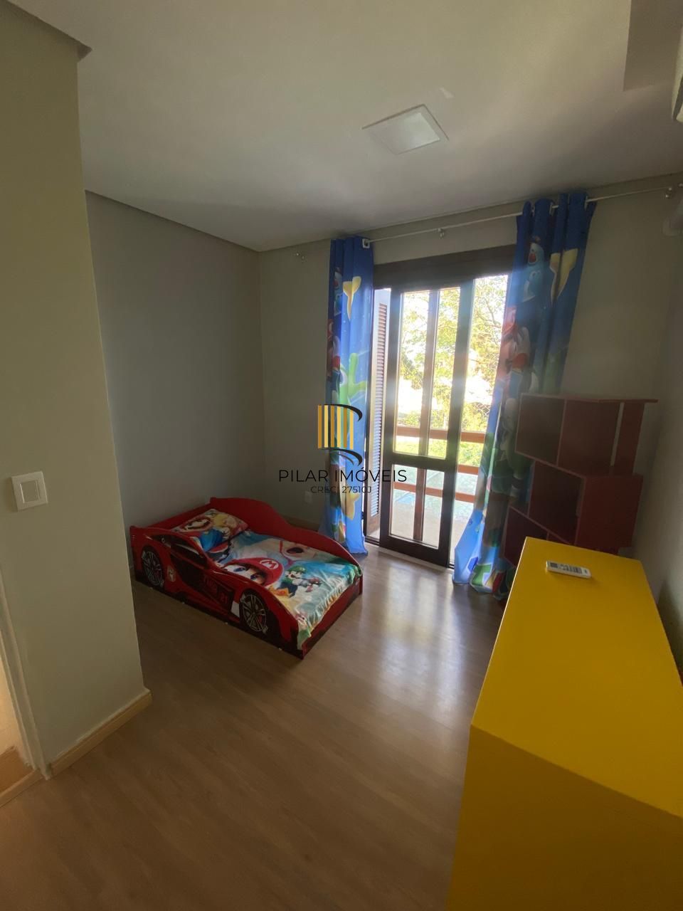 Casa de 3 Pavimentos no Bairro Aberta dos Morros