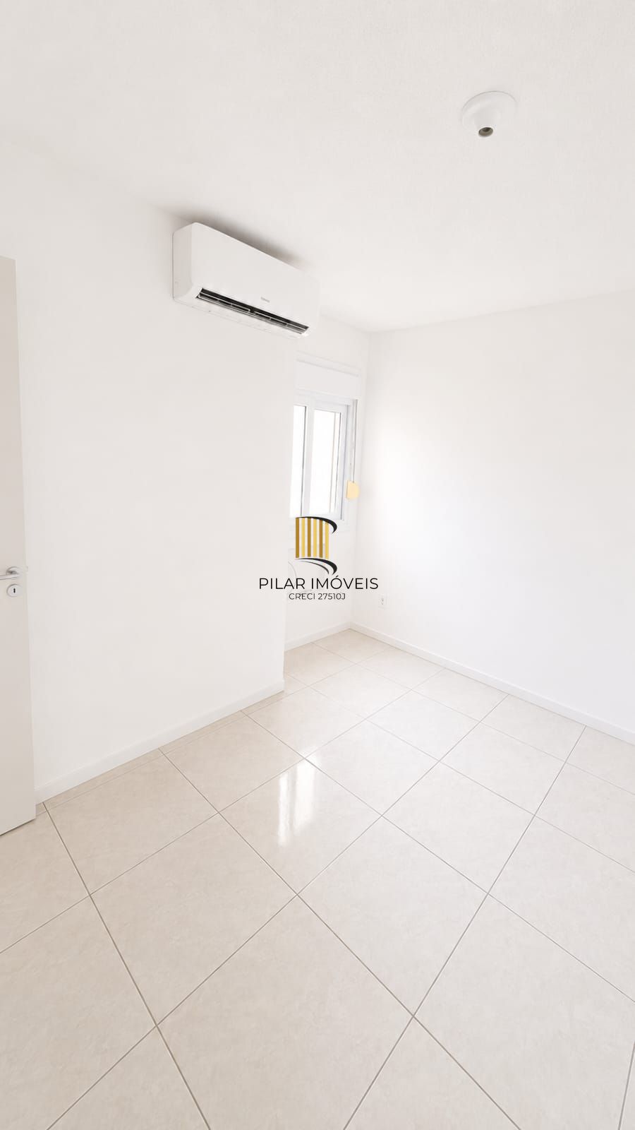Apartamento térreo no bairro Restinga - 2 dormitórios - 1 vaga - FINANCIÁVEL