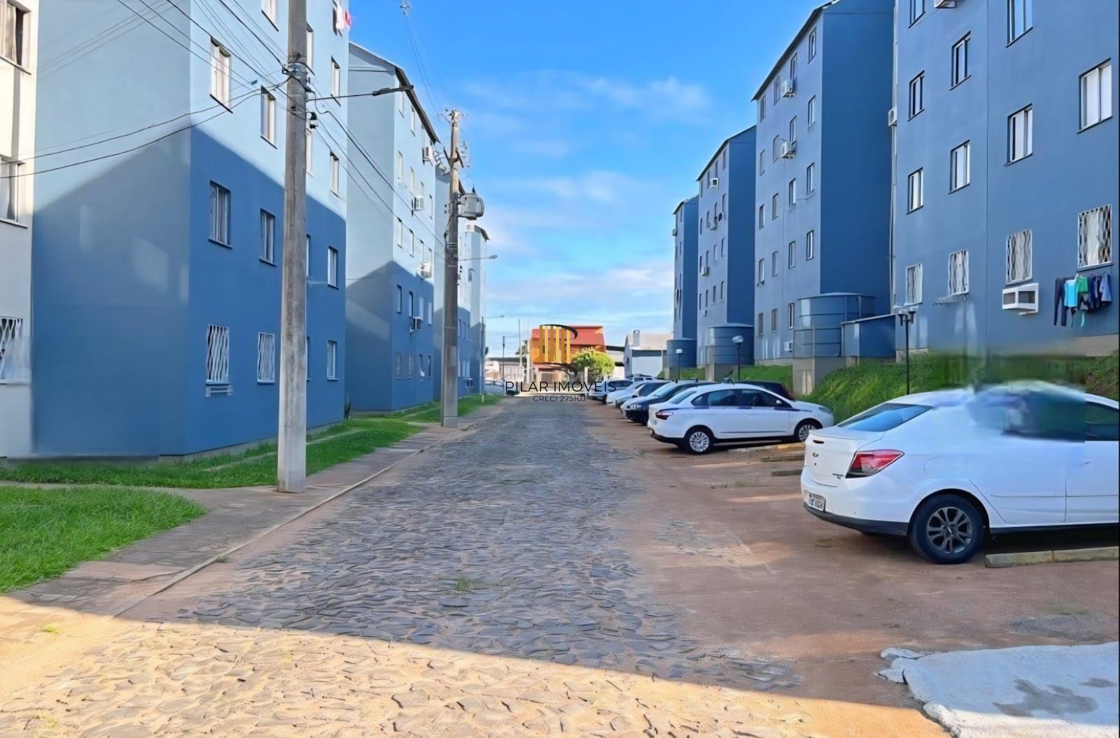 Apartamento no bairro Campo Novo - 2 dormitórios - 1 vaga de garagem