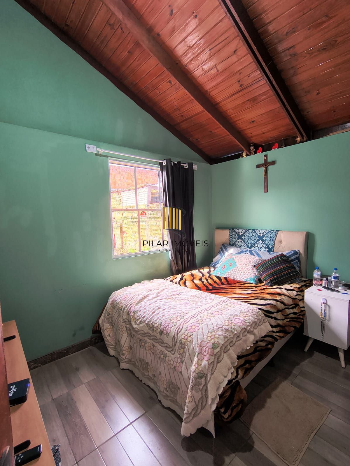 Casa de um dormitório no bairro Hípica