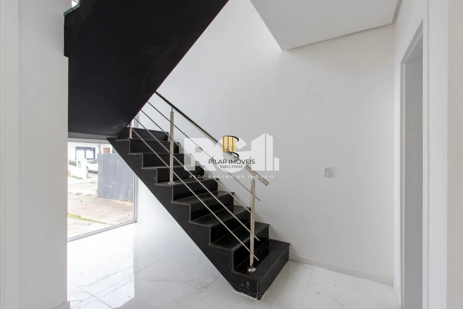 Casa de Condomínio 3 dormitórios no bairro Aberta dos Morros