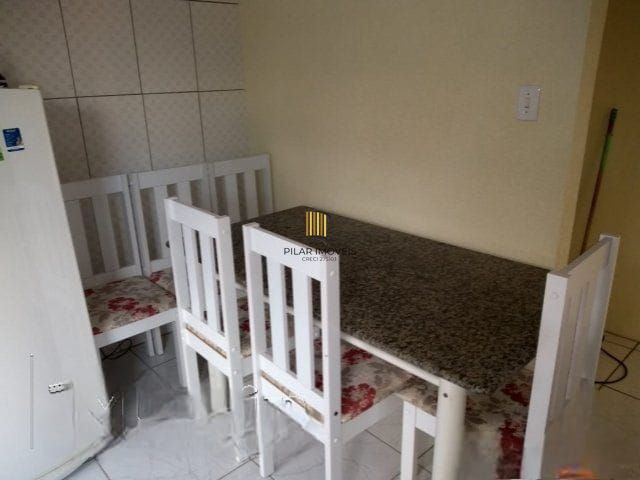 Casa no bairro Hípica - 3 dormitórios