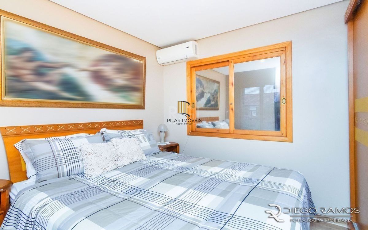 Casa no bairro Hípica - 3 dormitórios - Moradas do Sul