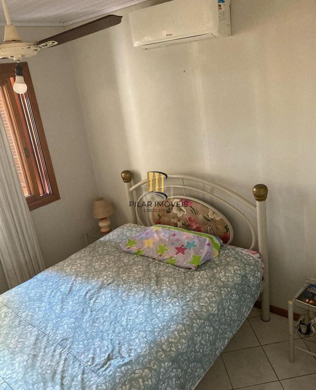 Casa de esquina bairro Hípica - 3 dormitórios