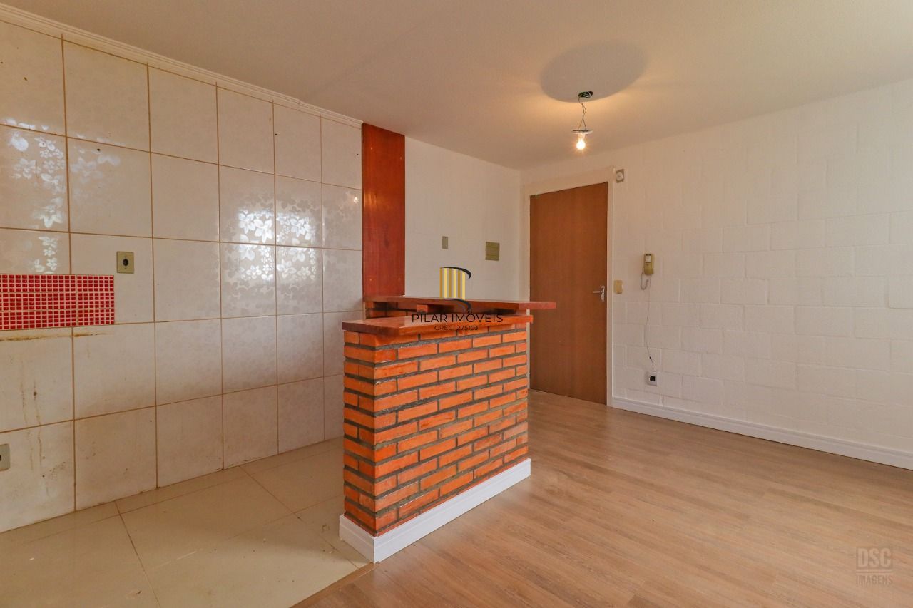 Apartamento no bairro Campo Novo - 2 dormitórios - 1 vaga de garagem