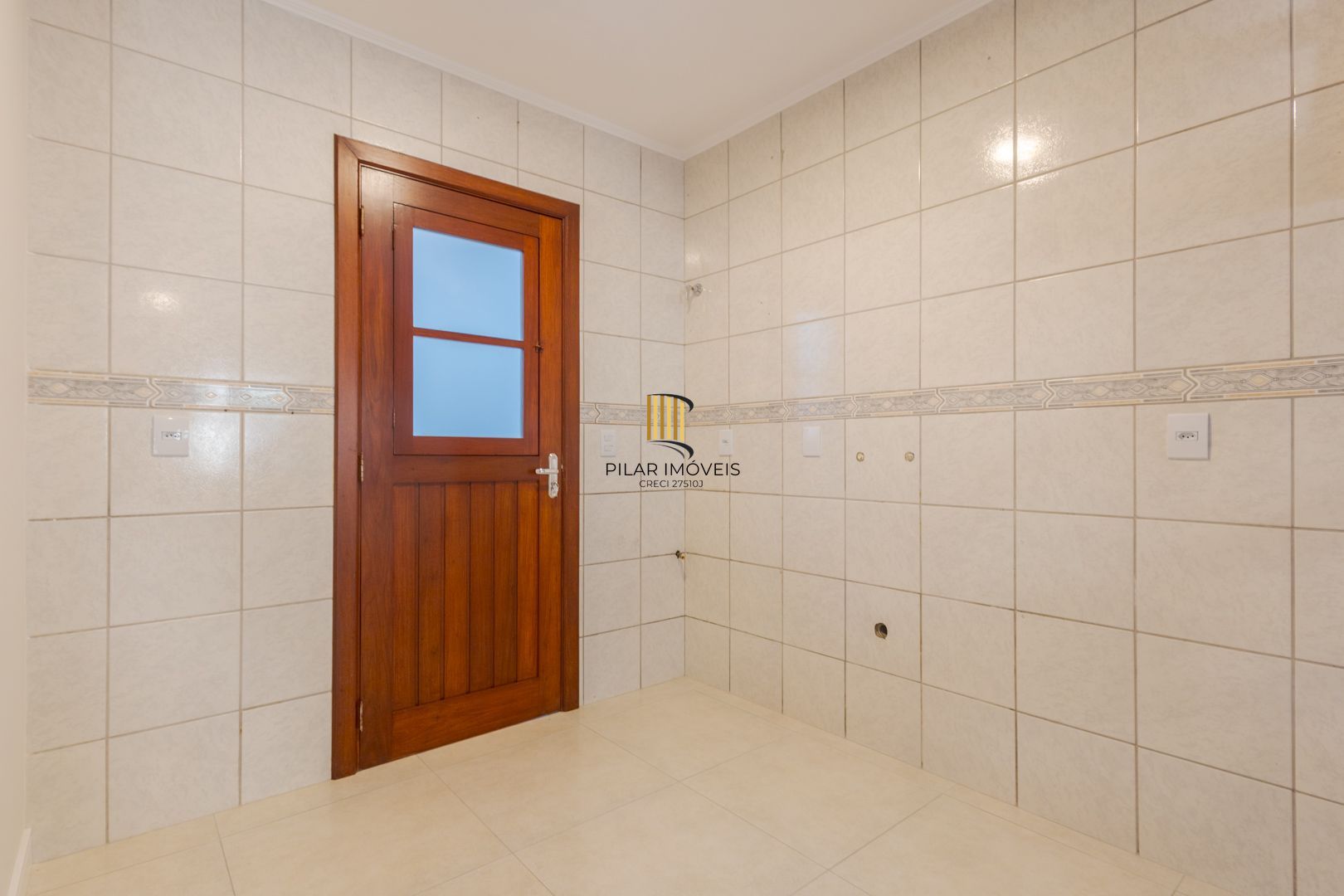 Excelente casa 3 dormitórios Bairro Tristeza