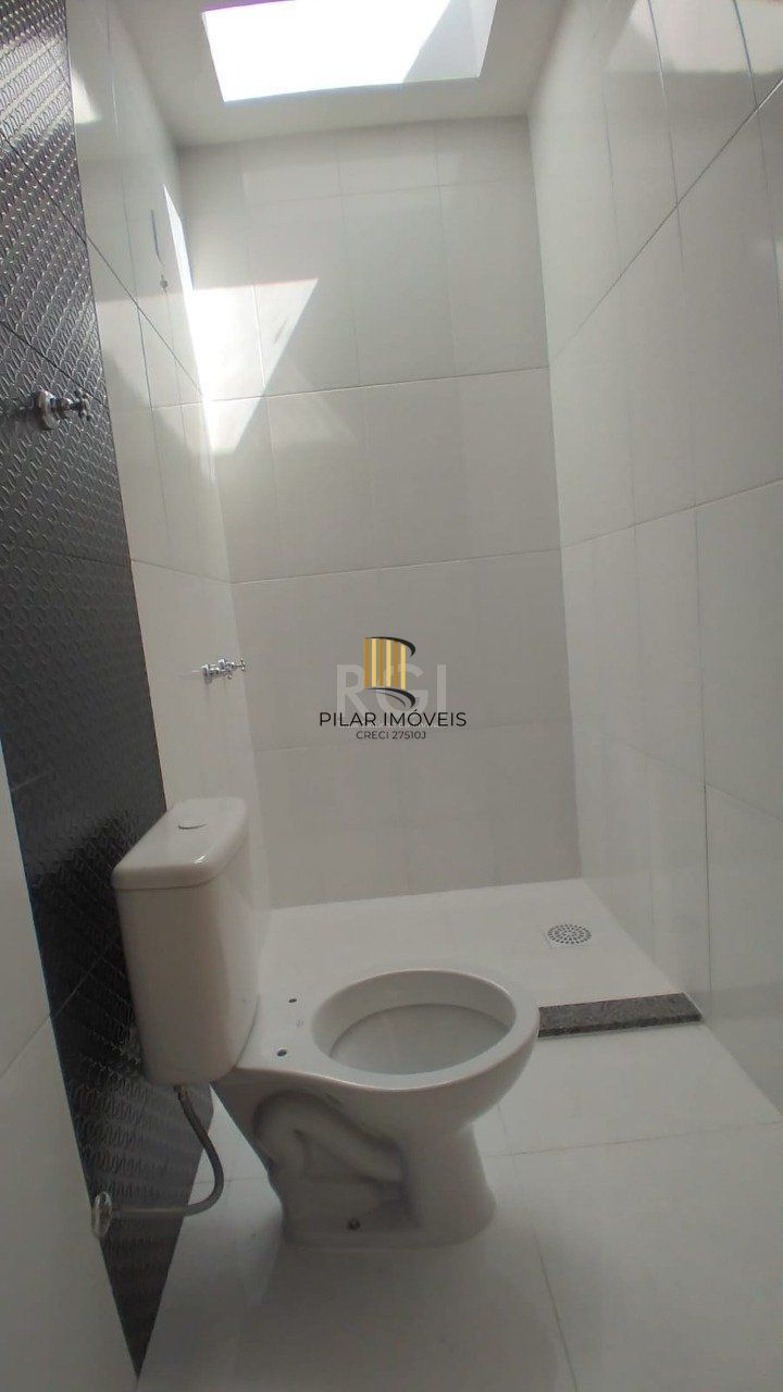 Sobrado no Bairro Aberta dos Morros - 3 Dormitórios