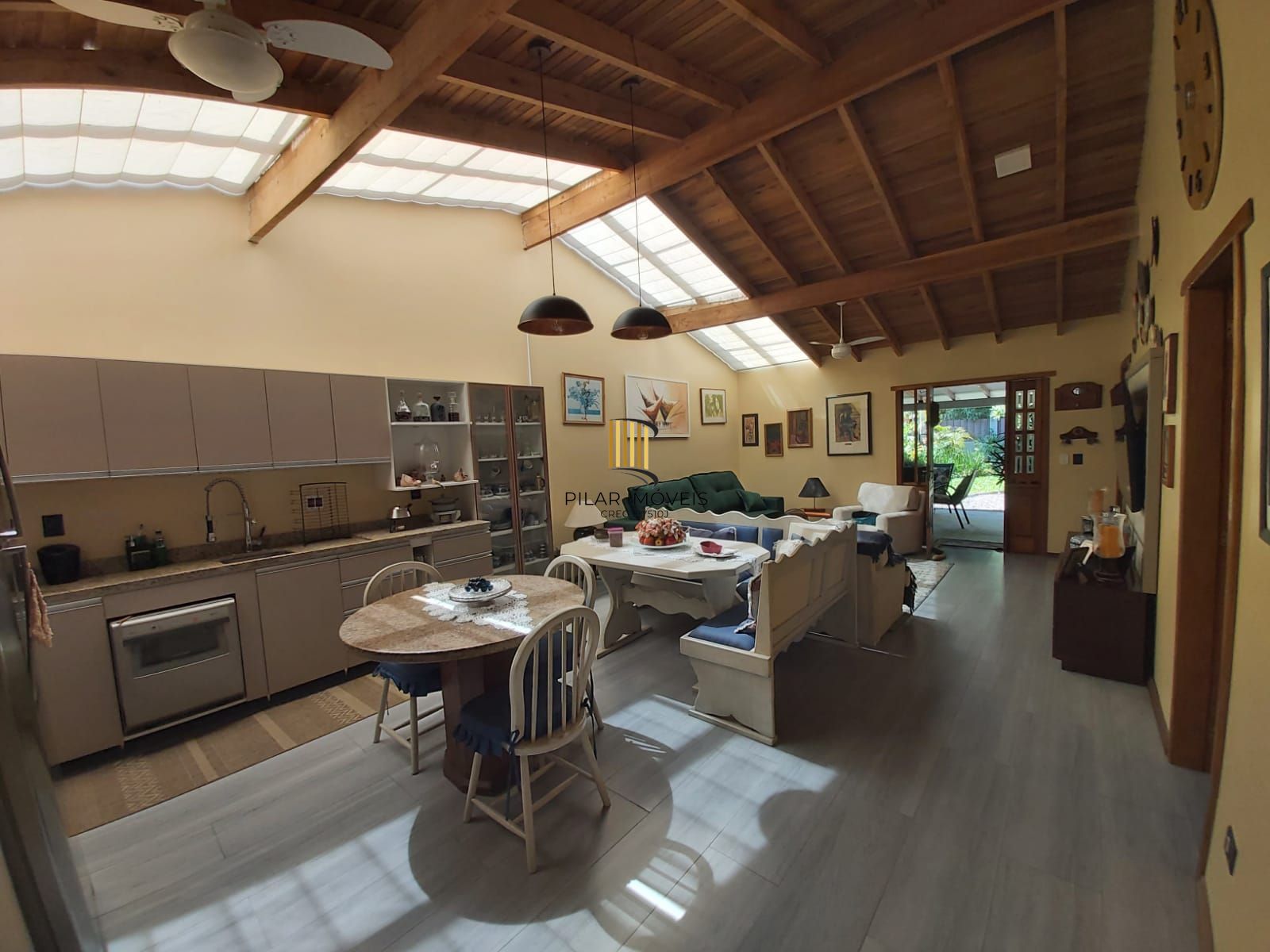 Casa no bairro Restinga - 2 dormitórios