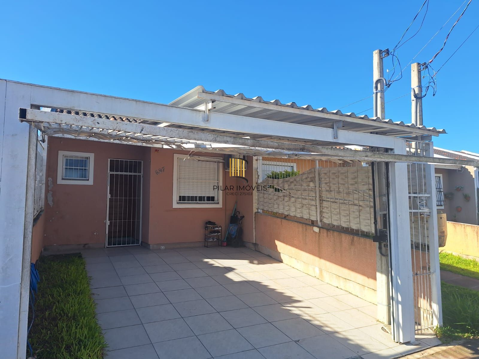 Casa no Winter Park - 2 Dormitórios - Pilar Imóveis