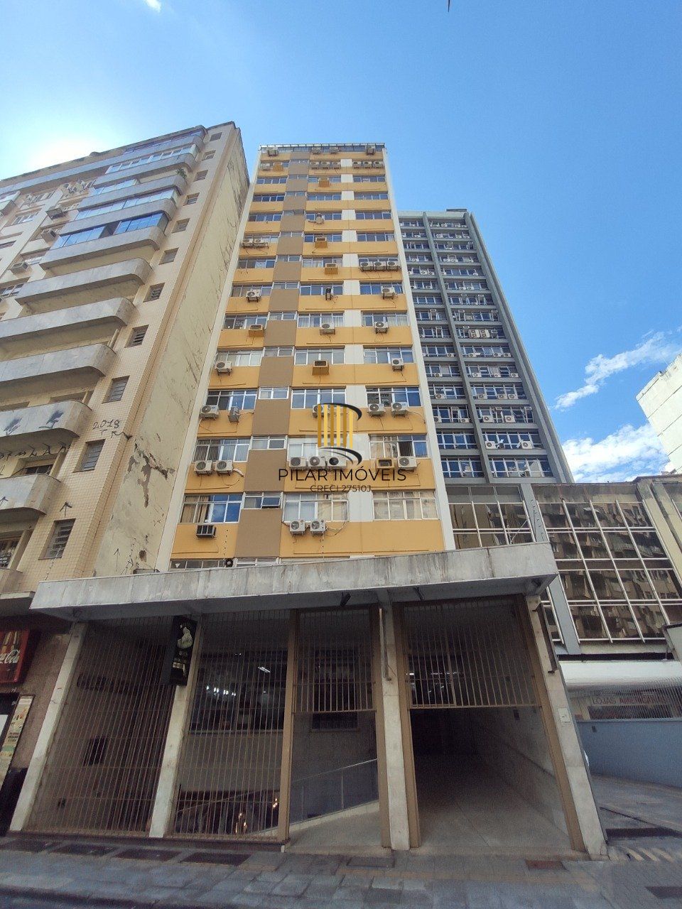 Conjunto/Sala localizada no centro de porto alegre