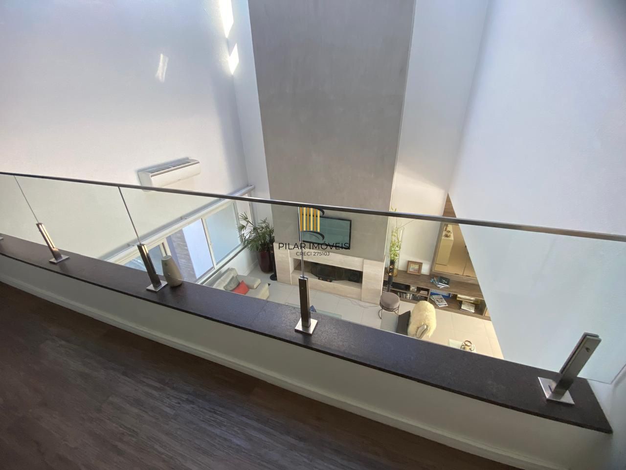 Casa em Ipanema com 4 Dormitórios sendo 3 Suíte