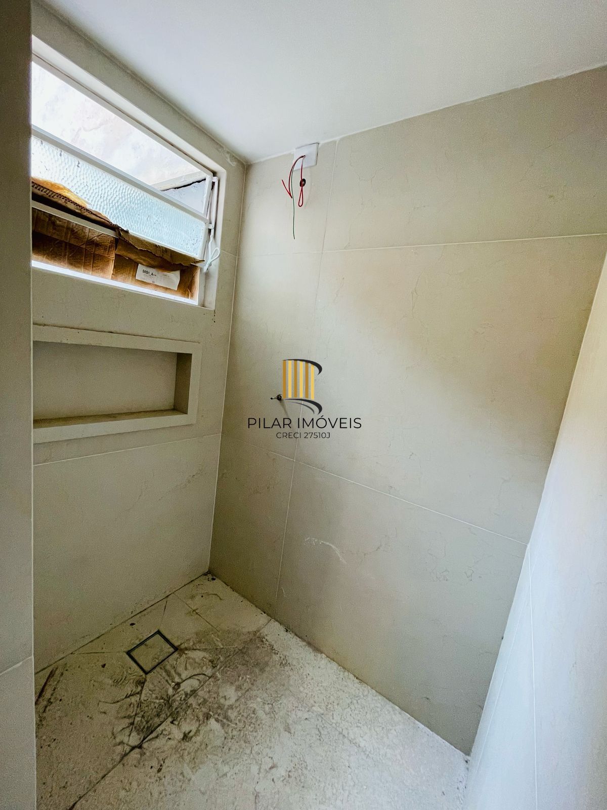 Apartamento Bairro centro- 3 dormitórios ,Sendo 1 suíte.