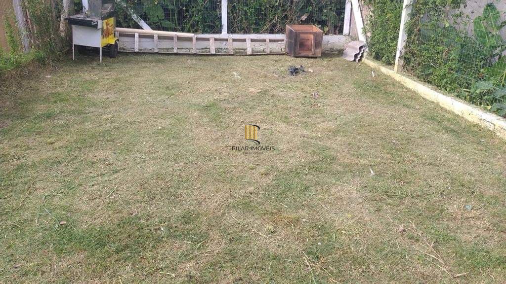 Casa com 2 Dormitórios  em Belém Novo