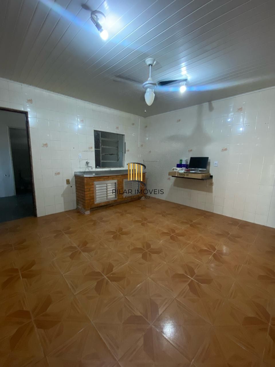 Casa no bairro restinga - 3 dormitórios