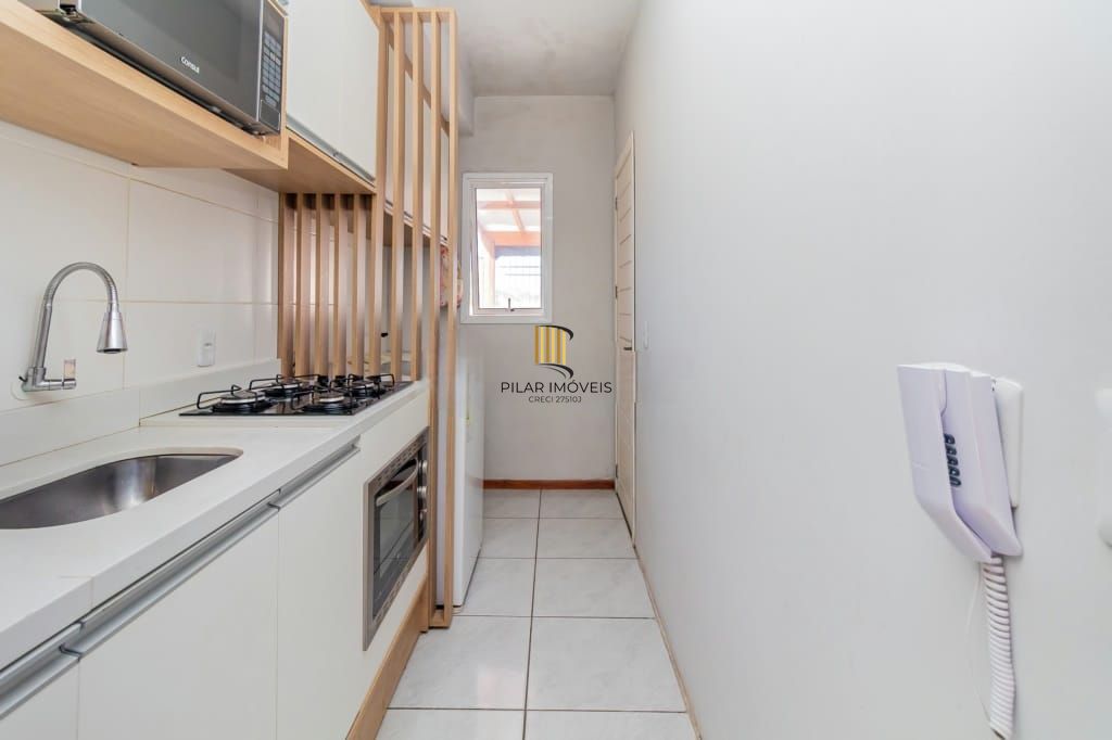 Casa Sobreposta térrea, com 2 dormitórios - Zona sul