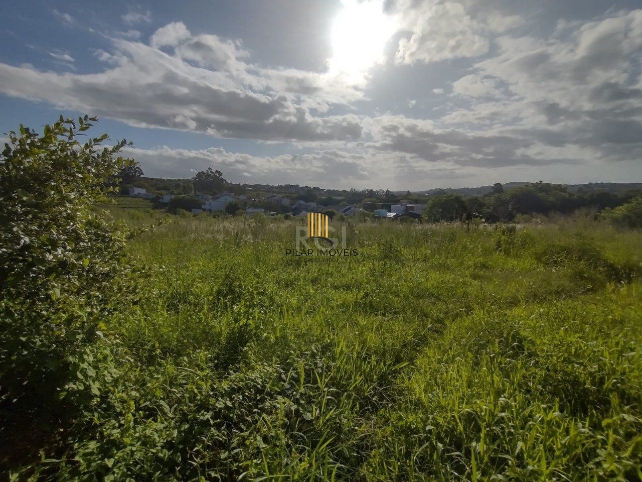Área de terras no bairro Campo Novo