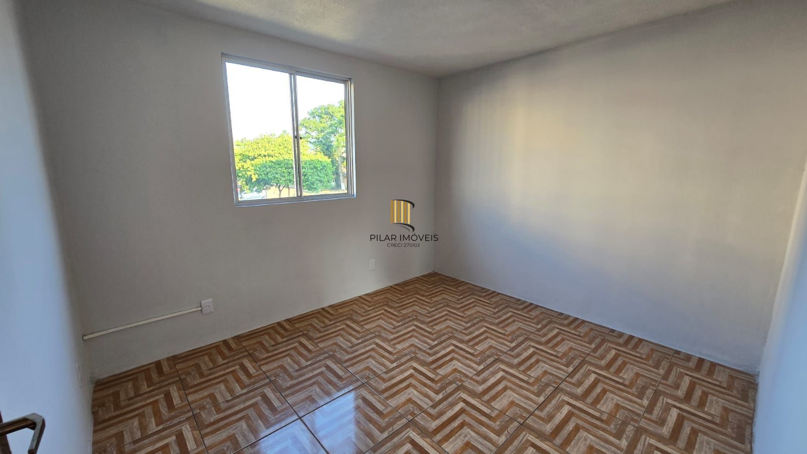 Apartamento no bairro Restinga - 2 Dormitórios - 1 vaga coberta