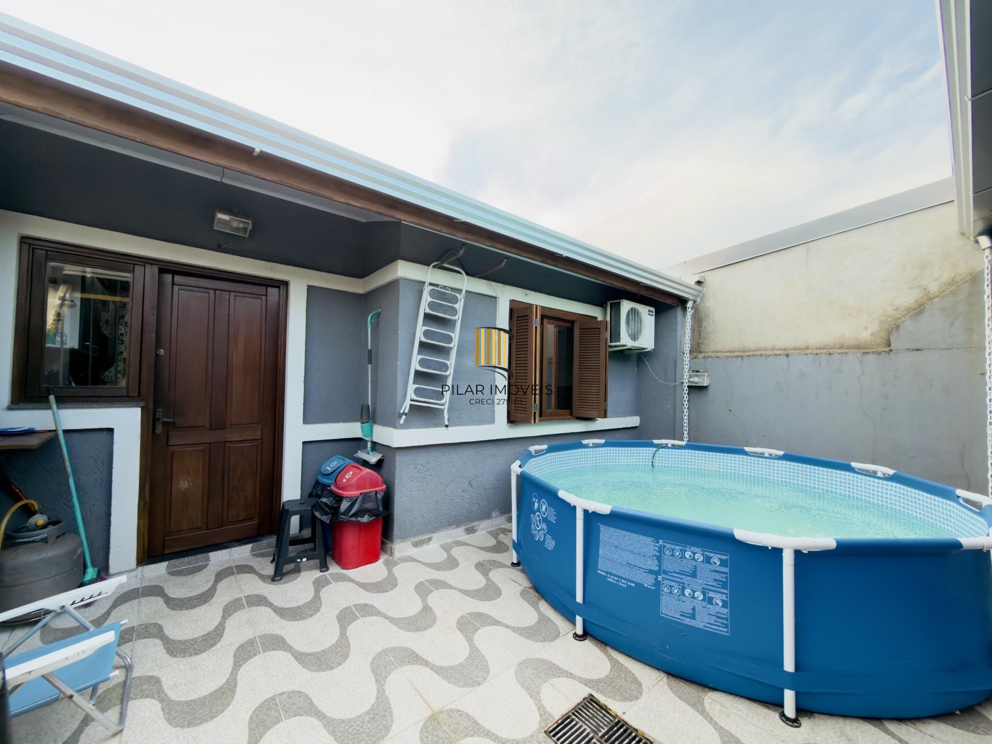 Casa no bairro Hípica - Moradas do Sul - 2 dormitórios