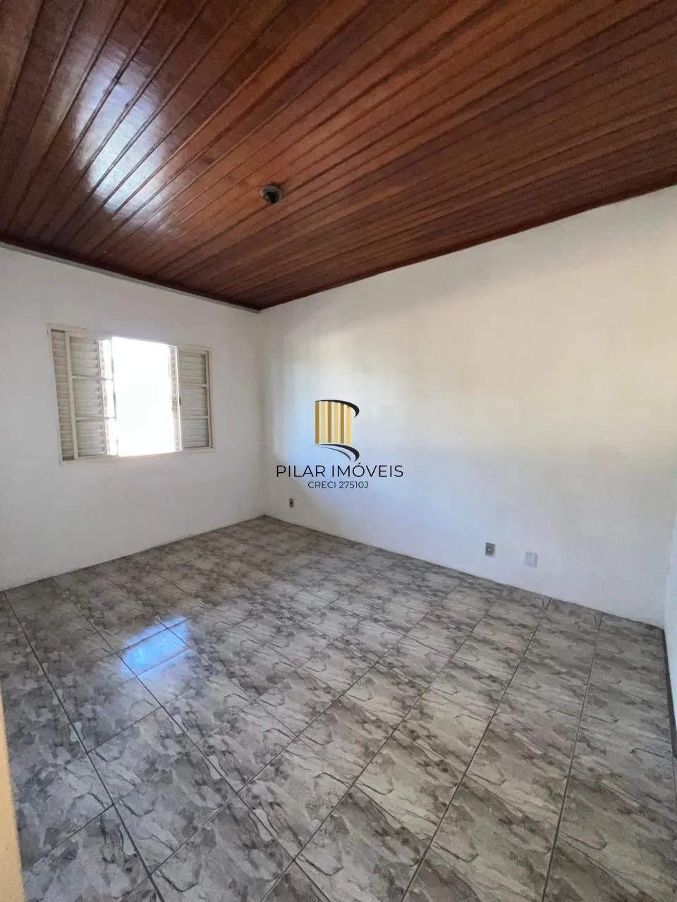 Apartamento de 2 dormitórios localizado em viamão