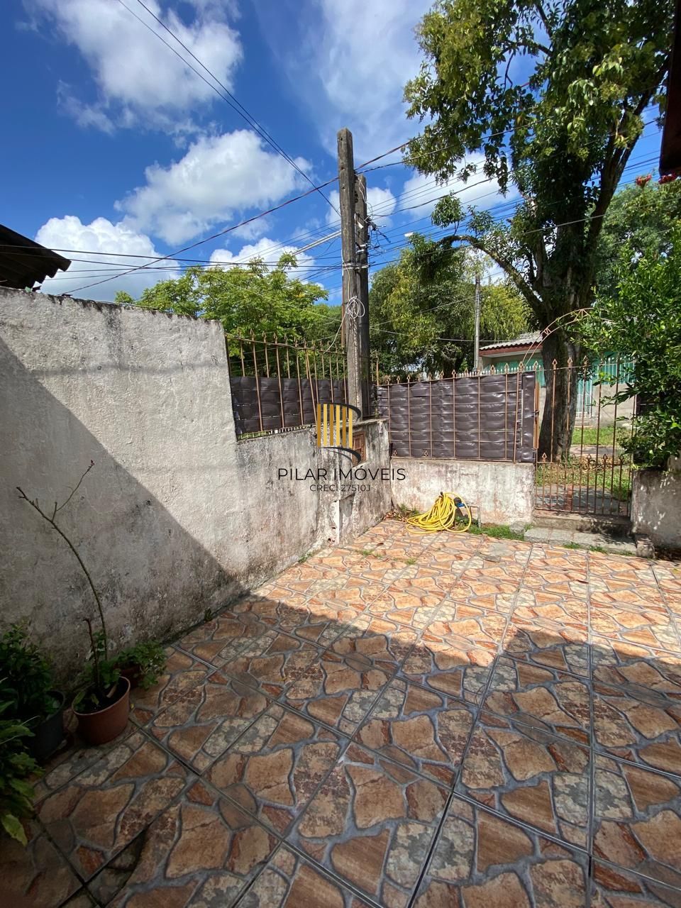 Casa no bairro Restinga - 2 dormitórios