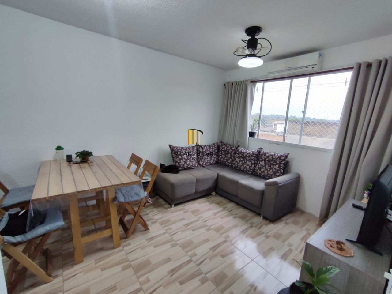Apartamento no bairro Restinga - 2 Dormitórios