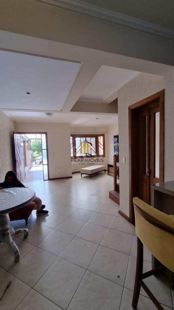 Sobrado Bairro Hípica - 3 Dormitórios