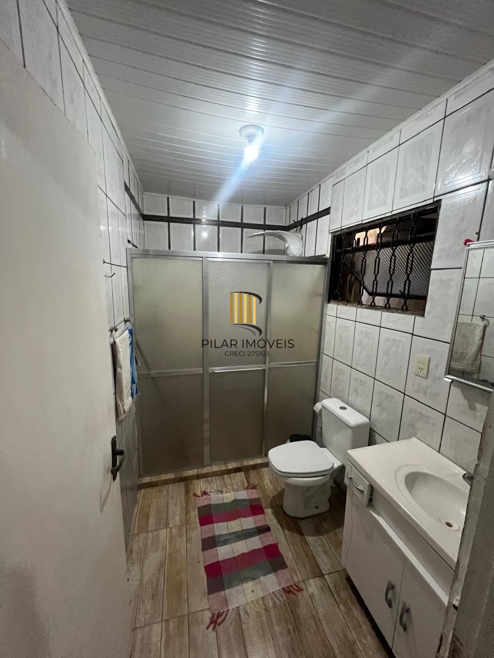 Casa a venda no Bairro Hípica - 3 dormitórios - 2 vagas