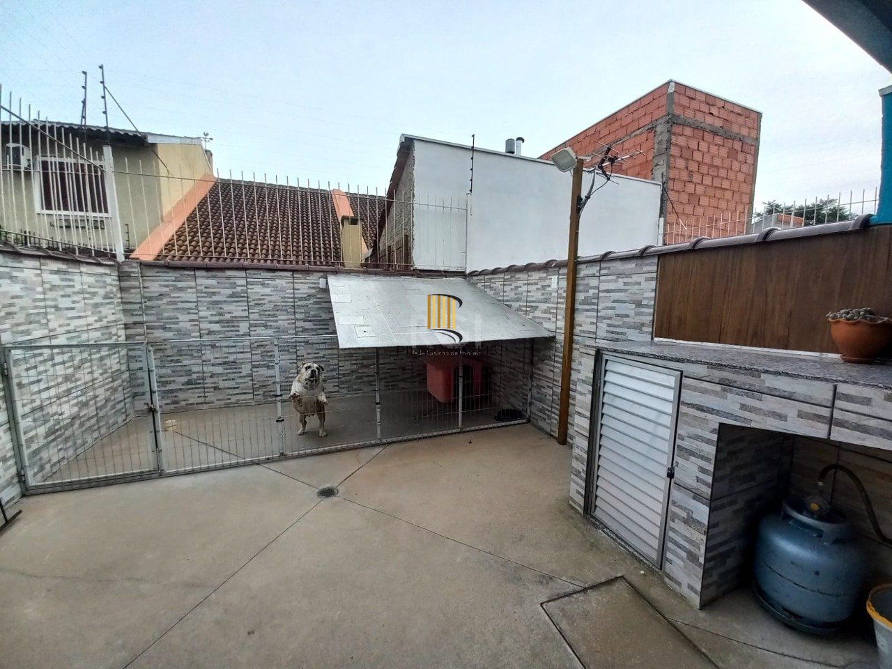 Casa no bairro Aberta dos Morros - 2 dormitórios