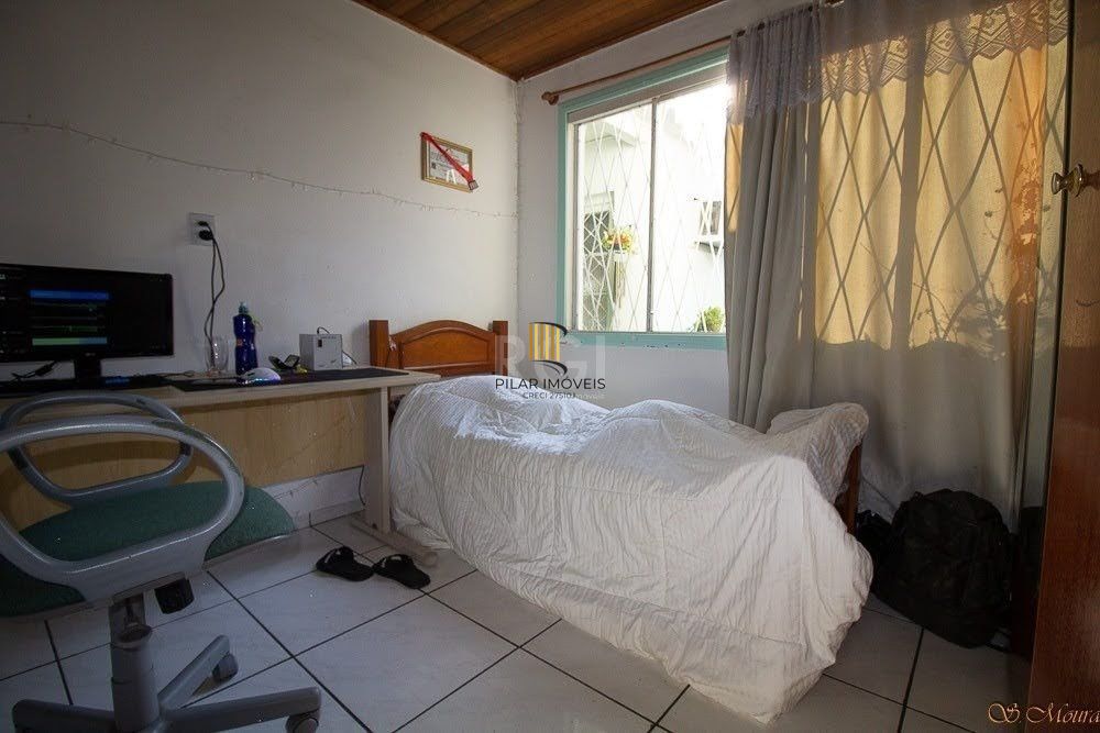 Casa no Bairro Tristeza - 3 dormitórios