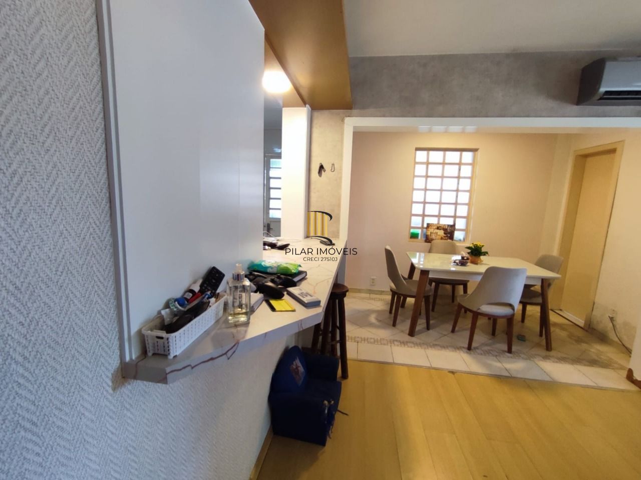 Casa no bairro Teresópolis - 3 dormitórios