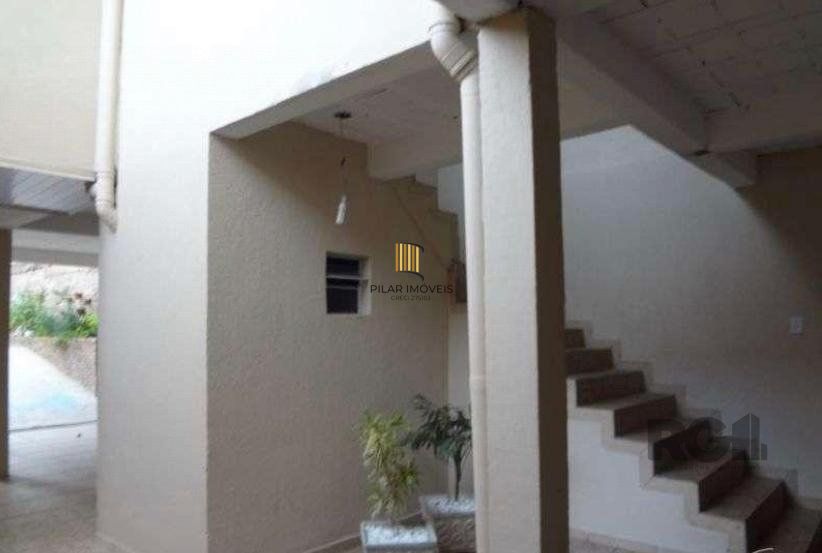 Casa em condomínio 3 dormitórios no bairro Santa Tereza