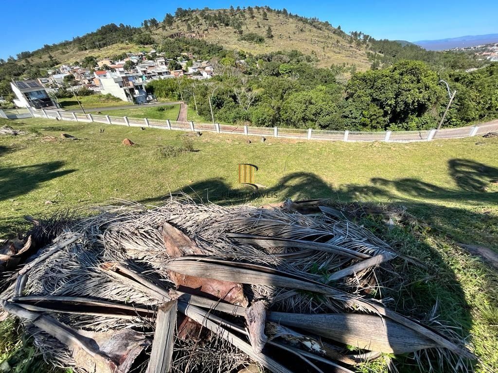 Terreno com 400 m² no bairro Aberta dos Morros