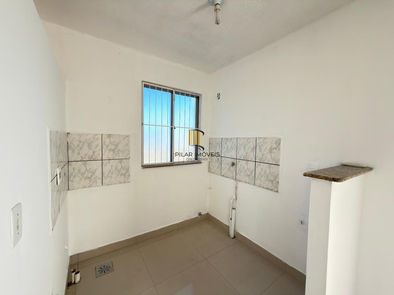 Apartamento 2 dormitórios na restinga