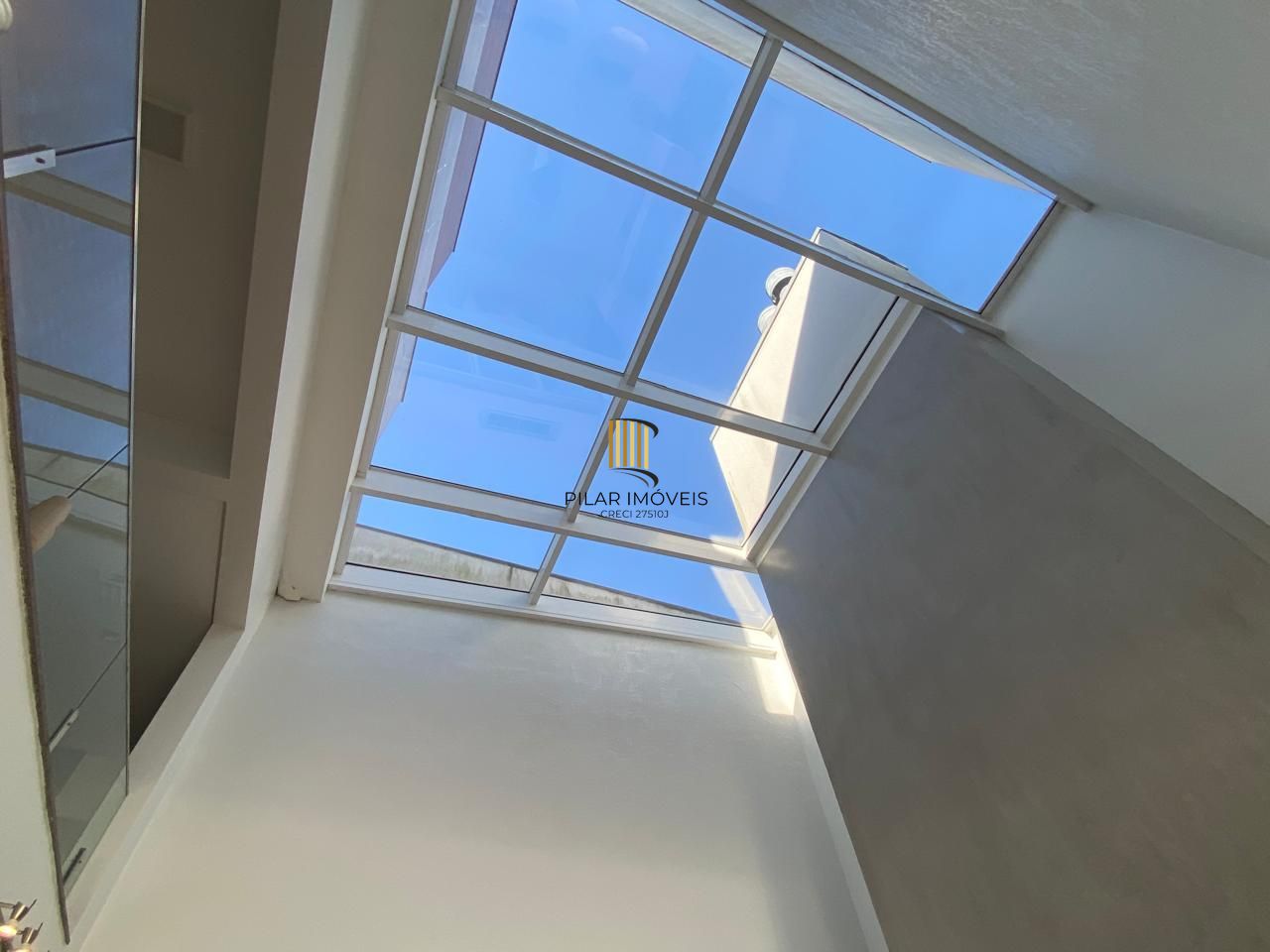 Casa em Ipanema com 4 Dormitórios sendo 3 Suíte