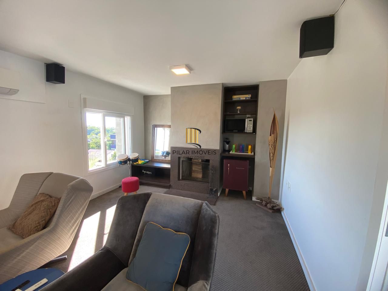 Casa em Ipanema com 4 Dormitórios sendo 3 Suíte