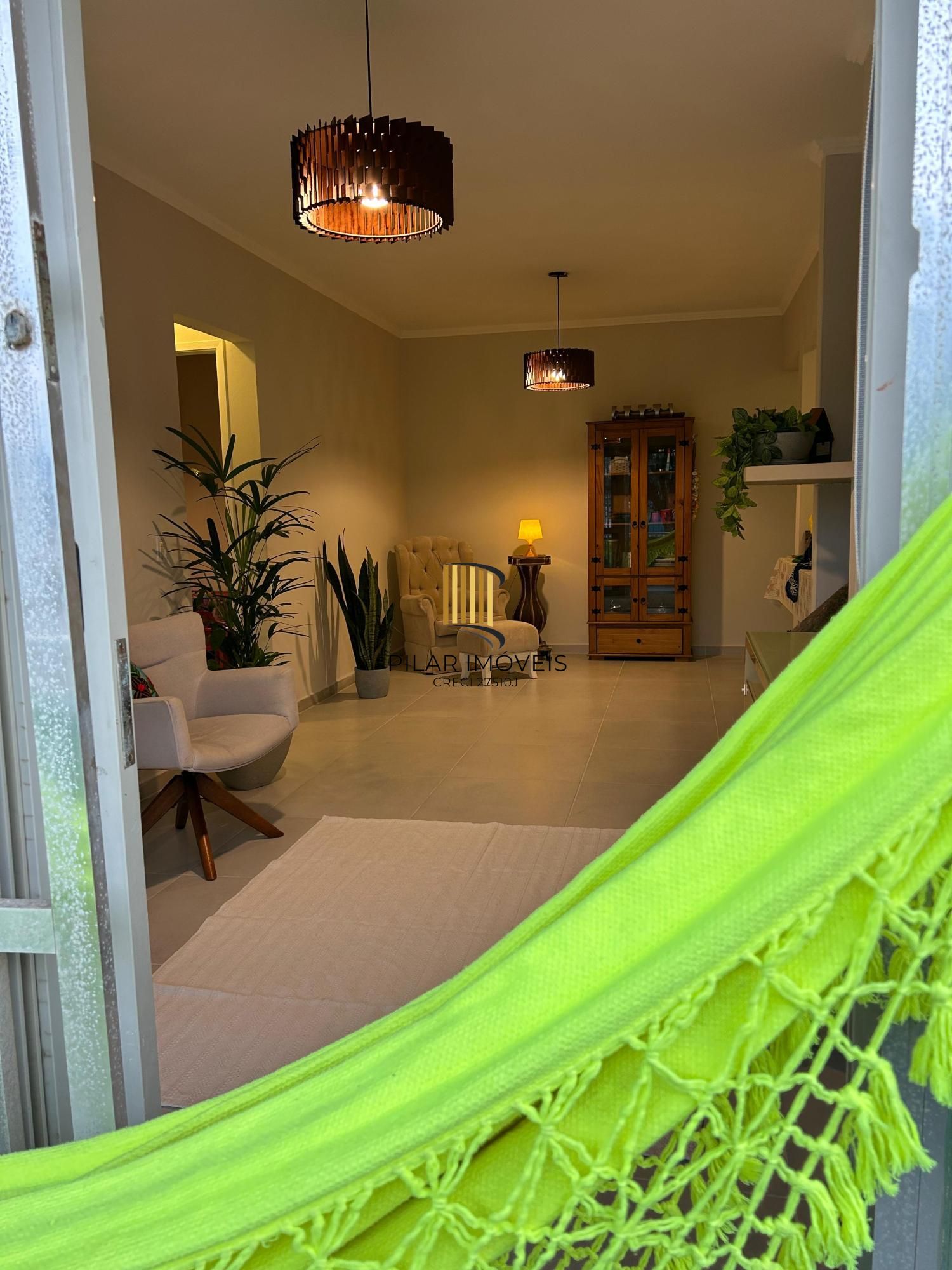 Ótimo apartamento de 3 dormitórios em Capão Novo